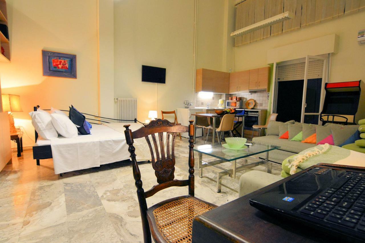Apartamento Acropolis Koukaki Loft Private Garden Atenas Exterior foto