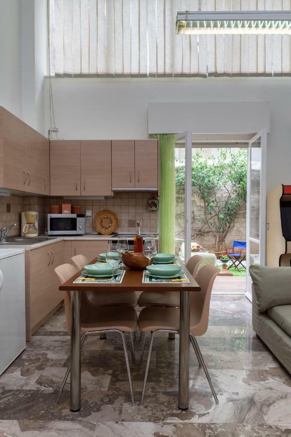 Apartamento Acropolis Koukaki Loft Private Garden Atenas Exterior foto